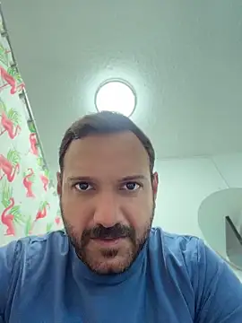 Snapshot of JonJ0 chatting on 7, 6, 2026 JonJ0 online show from 7, 6, 2026