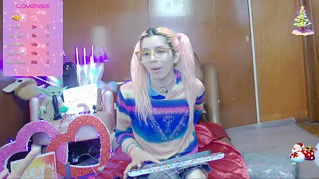 Skinygirl online show from 8, 3, 2025