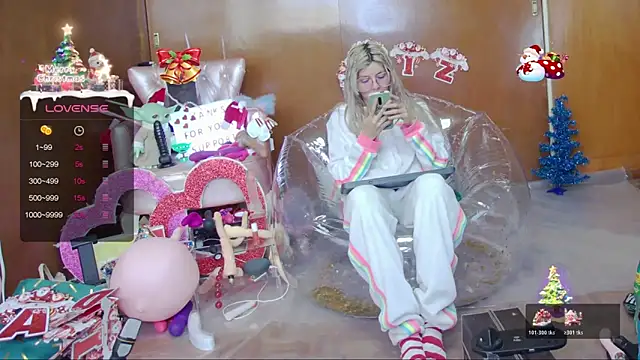 Skinygirl online show from 19, 12, 2025