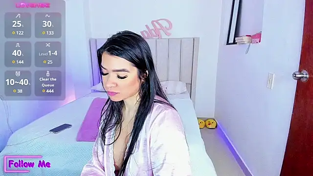 Snapshot of sheirysex_ chatting on 24, 2, 2025 sheirysex online show from 24, 2, 2025