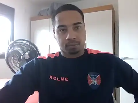 Juninho10c online show from 3, 11, 2025