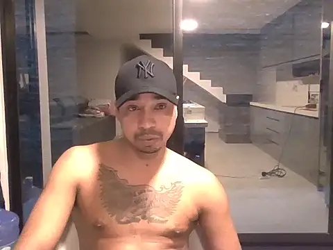 Juninho10c online show from 4, 11, 2025