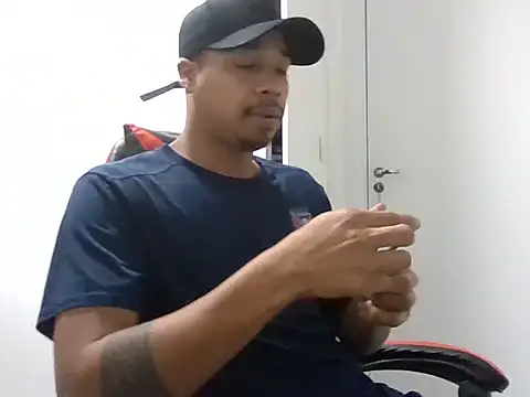 Juninho10c online show from 7, 11, 2025