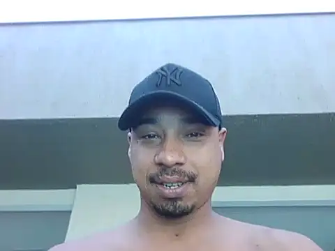 Juninho10c online show from 16, 11, 2025