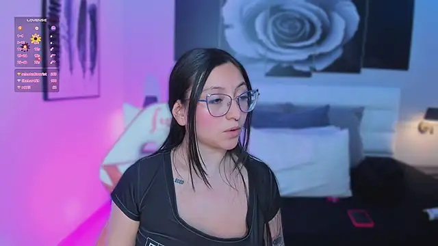 lucy neil online show from 1, 3, 2025