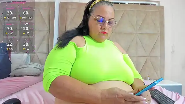 mommy cute online show from 23, 2, 2025