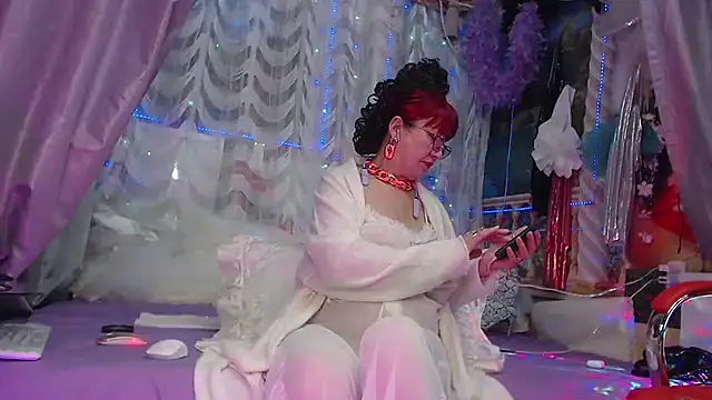 NightOrhideya online show from 28, 2, 2025