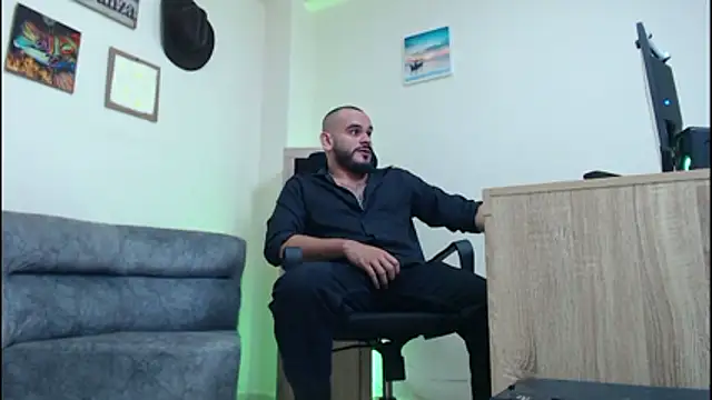 cowboyht online show from 6, 4, 2026