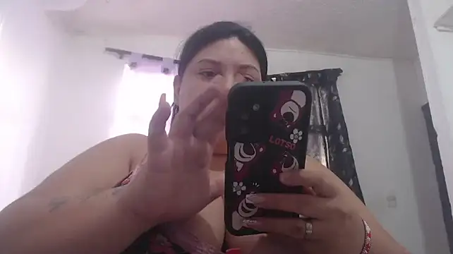 Snapshot of sofi_miracle chatting on 1, 11, 2025 sofi miracle online show from 1, 11, 2025