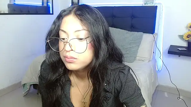 vaness weet online show from 11, 11, 2025