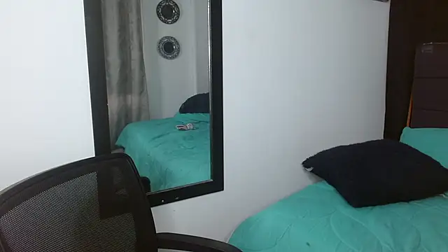 vaness weet online show from 6, 4, 2026