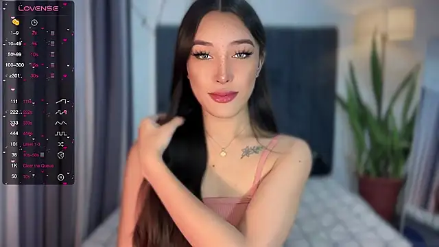 wiggle nibble online show from 5, 10, 2025