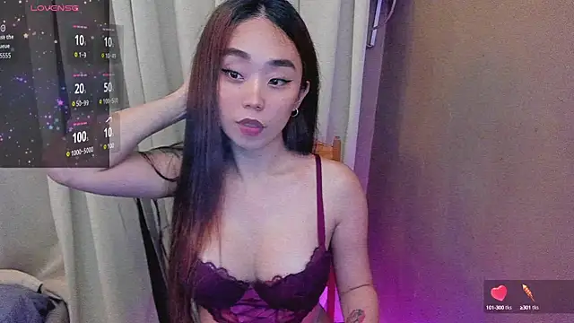 MissAyaCollins online show from 4, 10, 2025