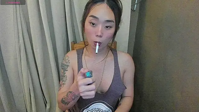 MissAyaCollins online show from 12, 10, 2025