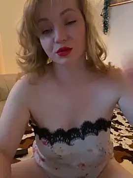 Snapshot of Lady__Maria chatting on 15, 4, 2026 Lady Maria online show from 15, 4, 2026