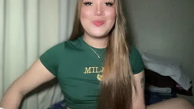 MissCataleyaxxx online show from 18, 2, 2025