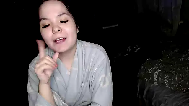 Var Kiss online show from 26, 2, 2025