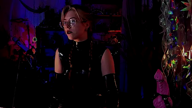 Scarlett Wanner online show from 15, 12, 2024