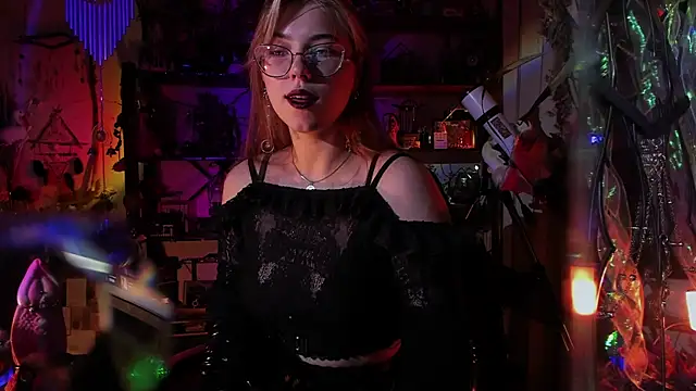 Scarlett Wanner online show from 30, 1, 2025