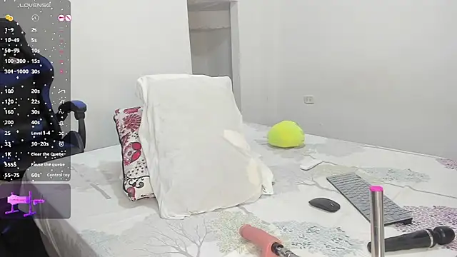 Snapshot of NAMIMAYERS2 chatting on 10, 12, 2024 NAMIMAYERS2 online show from 10, 12, 2024