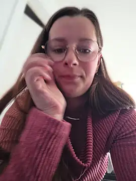 Amai Live online show from 30, 4, 2026