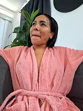 Doll Loren online show from 20, 4, 2026