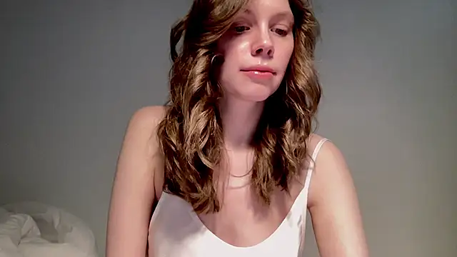 Snapshot of Nikki_Mimimi chatting on 4, 3, 2025 Nikki Mimimi online show from 4, 3, 2025