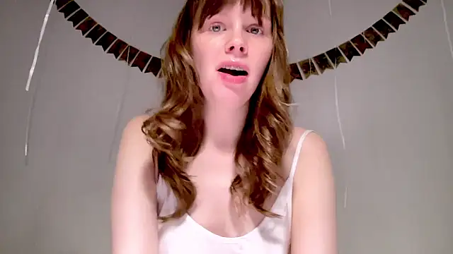 Nikki Mimimi online show from 4, 12, 2025