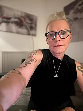 Snapshot of German_Milf chatting on 1, 12, 2024 German Milf online show from 1, 12, 2024
