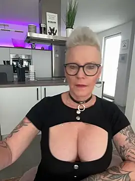 German Milf online show from 12, 5, 2026