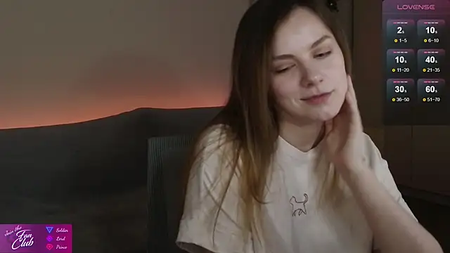 Snapshot of Ali_Cooper chatting on 5, 12, 2024 Ali Cooper online show from 5, 12, 2024