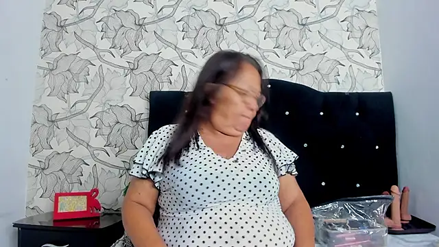 Snapshot of Keira_Lennox chatting on 13, 2, 2026 Keira Lennox online show from 13, 2, 2026