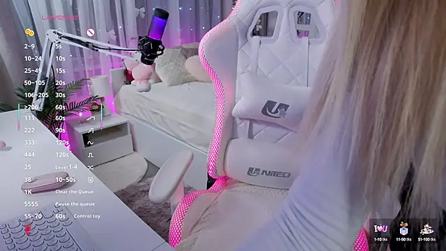 Snapshot of my--Polina chatting on 13, 2, 2025 my--Polina online show from 13, 2, 2025