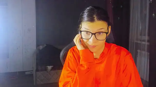 Snapshot of MollyLollipop chatting on 25, 2, 2026 MollyLollipop online show from 25, 2, 2026