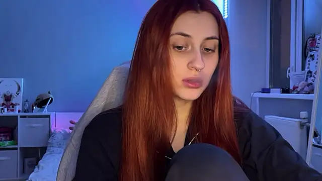 Snapshot of Uniarten chatting on 11, 2, 2025 Uniarten online show from 11, 2, 2025