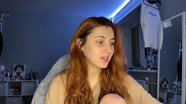 Snapshot of Uniarten chatting on 10, 3, 2025 Uniarten online show from 10, 3, 2025