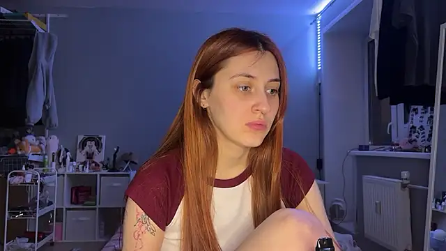 Snapshot of Uniarten chatting on 16, 3, 2025 Uniarten online show from 16, 3, 2025