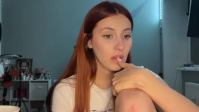 Snapshot of Uniarten chatting on 23, 9, 2025 Uniarten online show from 23, 9, 2025