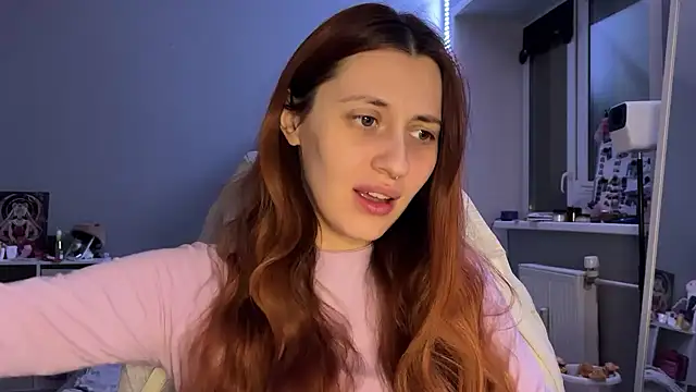 Snapshot of Uniarten chatting on 5, 12, 2025 Uniarten online show from 5, 12, 2025