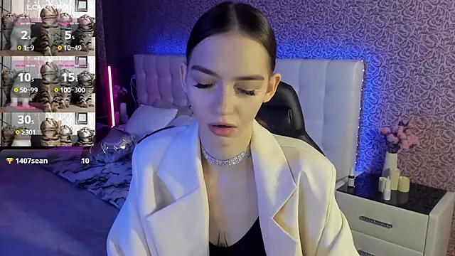 SophieCatty online show from 25, 2, 2025