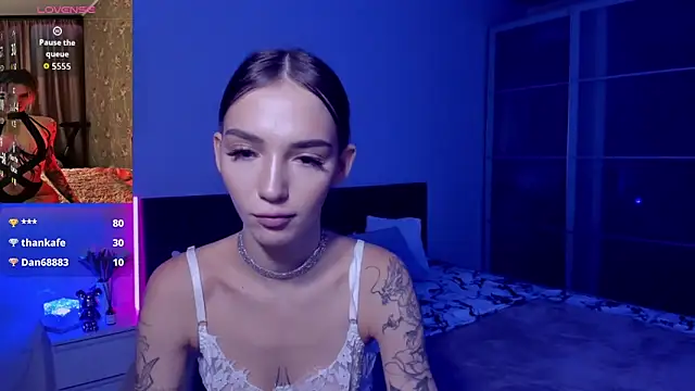 SophieCatty online show from 19, 10, 2025