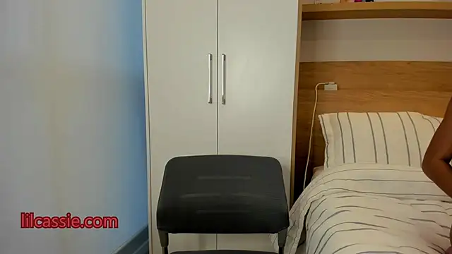 itsyourcassie online show from 13, 2, 2026