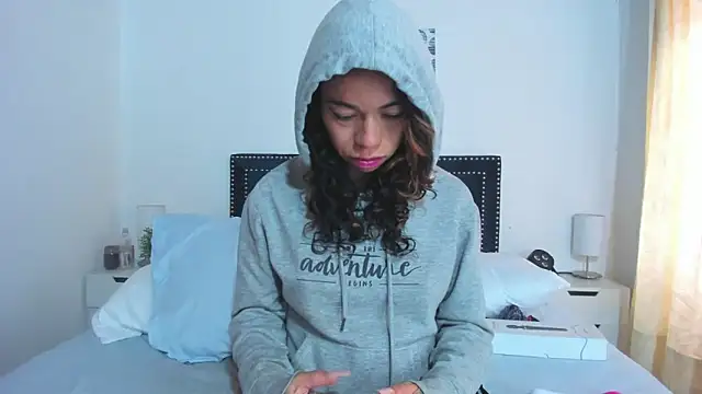 ZulyMichels online show from 11, 2, 2025