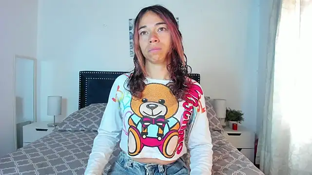 ZulyMichels online show from 25, 3, 2026