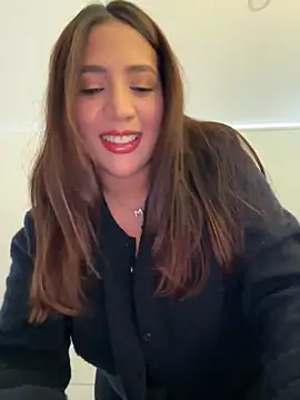 Snapshot of marcimaa chatting on 23, 2, 2025 marcimaa online show from 23, 2, 2025