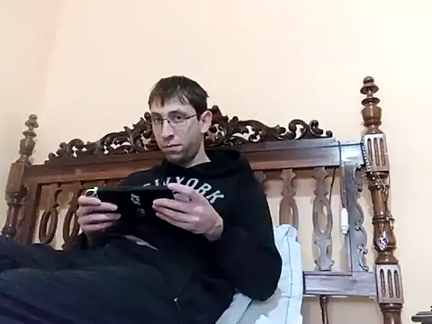 White rabbit  online show from 21, 1, 2025