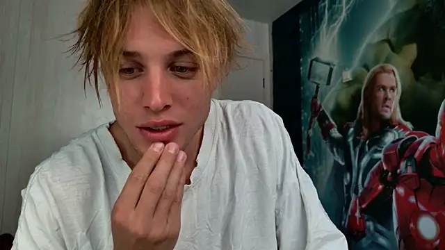Snapshot of Cryptikov chatting on 19, 6, 2026 Cryptikov online show from 19, 6, 2026