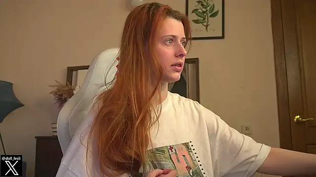 Snapshot of doll_lesli chatting on 11, 2, 2025 doll lesli online show from 11, 2, 2025