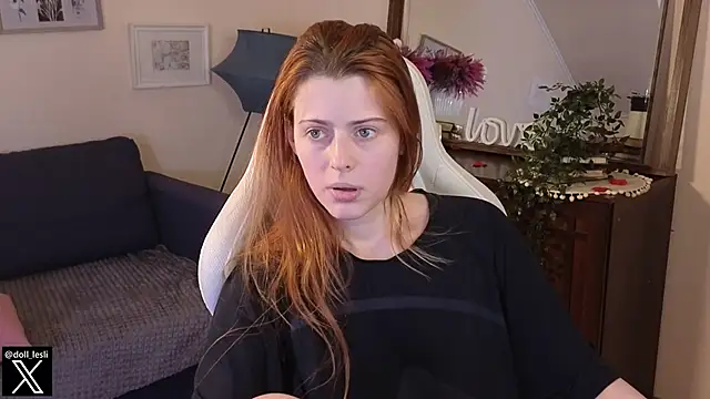 Snapshot of doll_lesli chatting on 25, 2, 2025 doll lesli online show from 25, 2, 2025