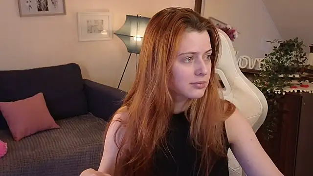 Snapshot of doll_lesli chatting on 27, 2, 2025 doll lesli online show from 27, 2, 2025